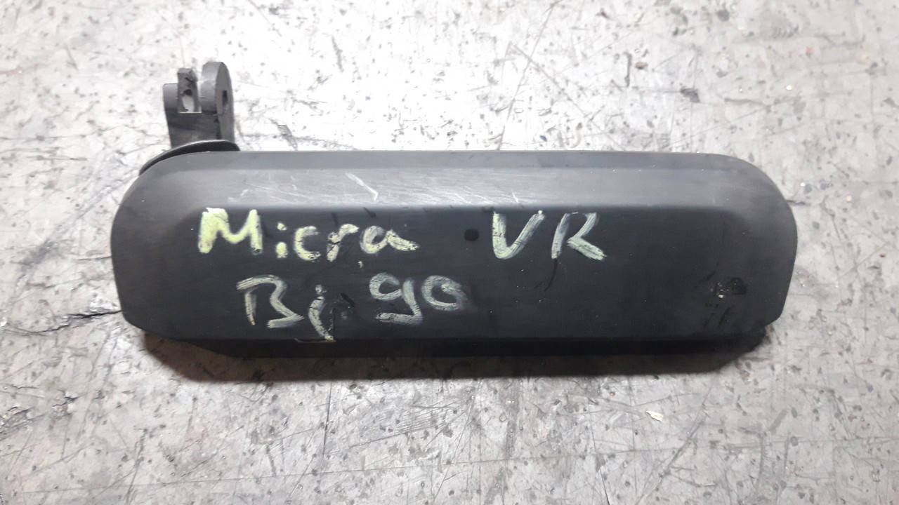 

Ручка двери наружная правая Nissan Micra K10 1982-1992 года