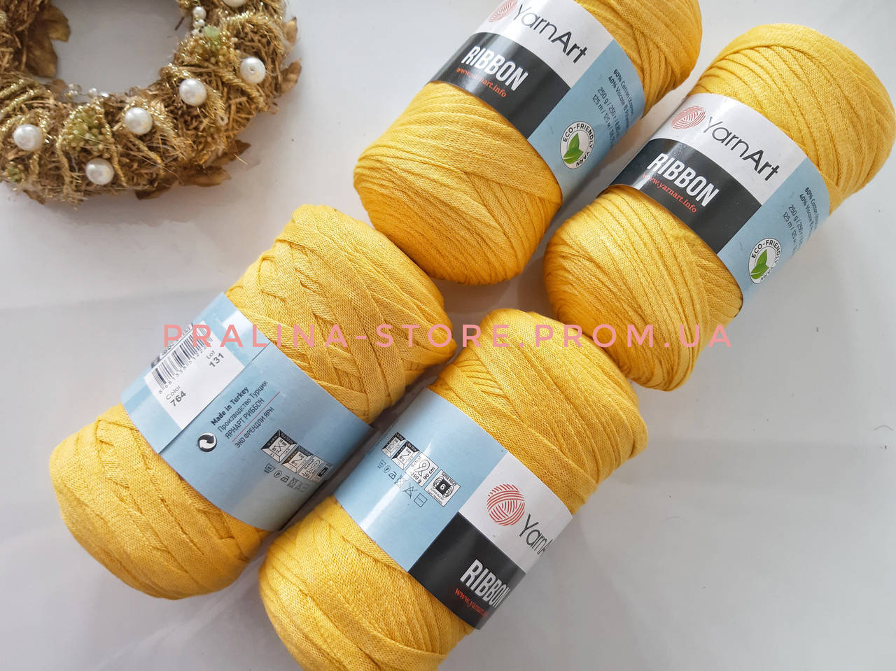 

Трикотажная пряжа YarnArt Ribbon Ярнарт Риббон желтого цвета