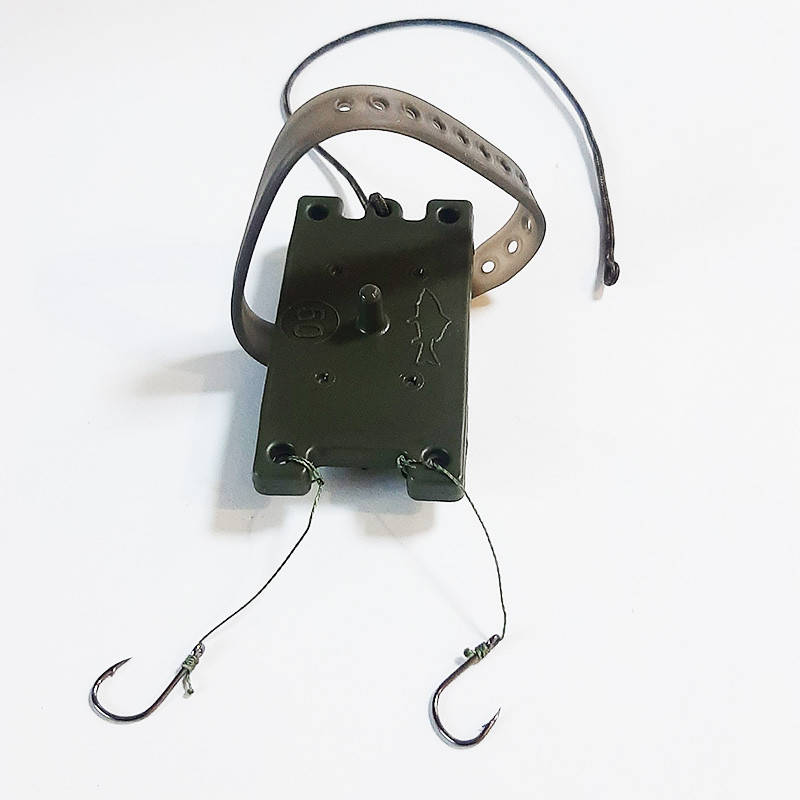 

Готовый монтаж Макушатник 2 крючка вес 50гр.