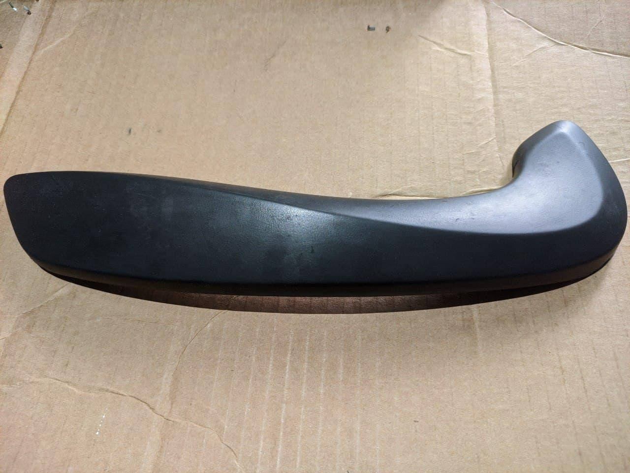

Накладка ручки двери левой (внутренняя) Renault Megane 3, 2008-2016, 809540008R (Б/У)