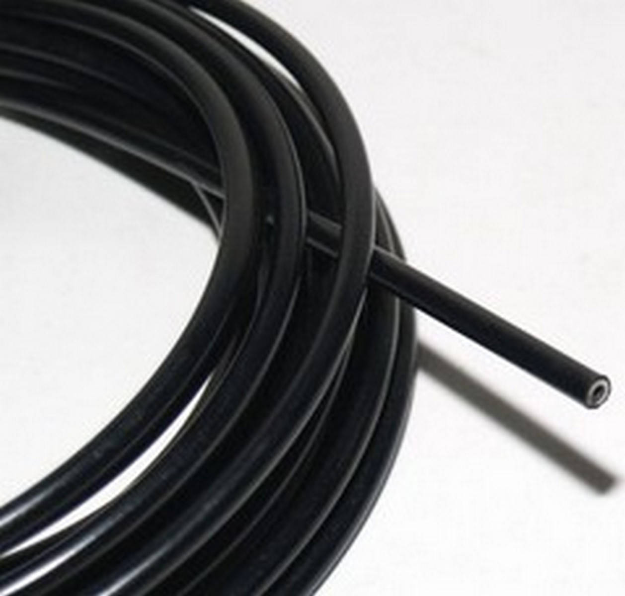 

Рубашка гальмівна Alligator 2P 5 мм чорний