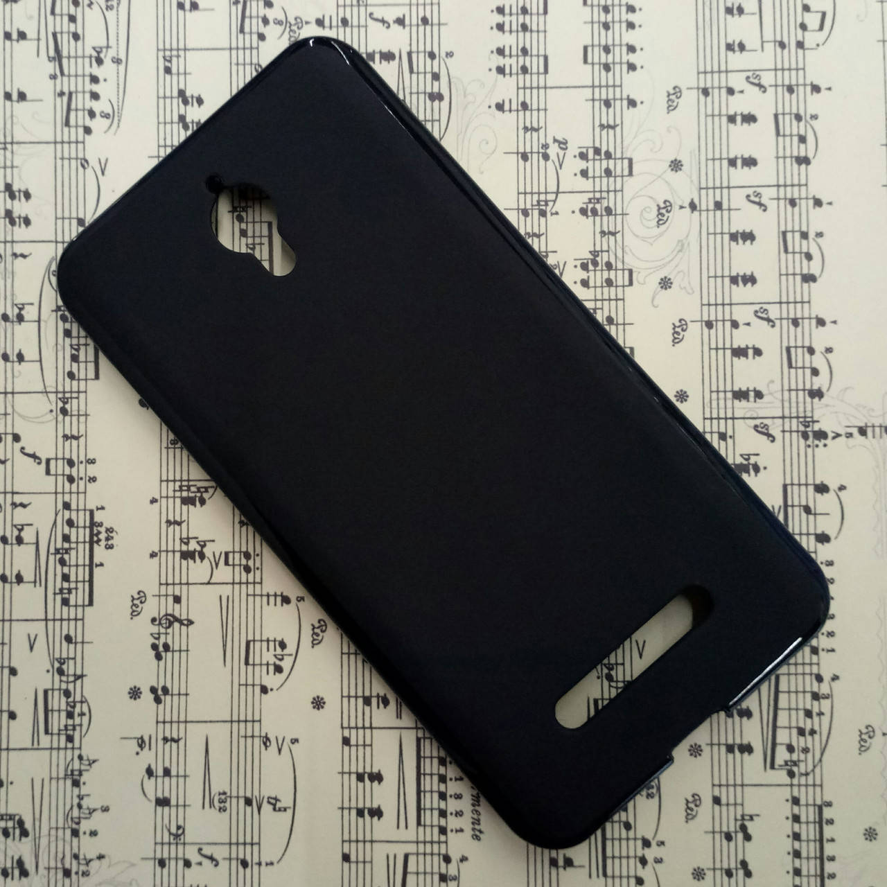 

Силиконовый чехол для Neffos Y5L (Чёрный), Черный