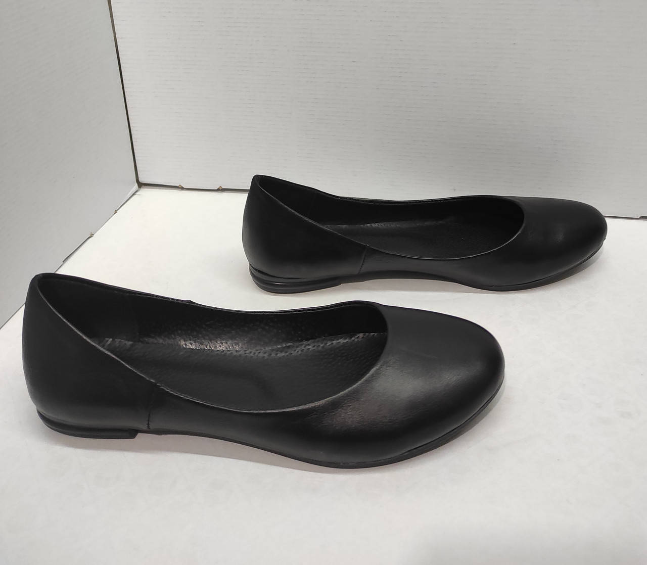 

Женские балетки