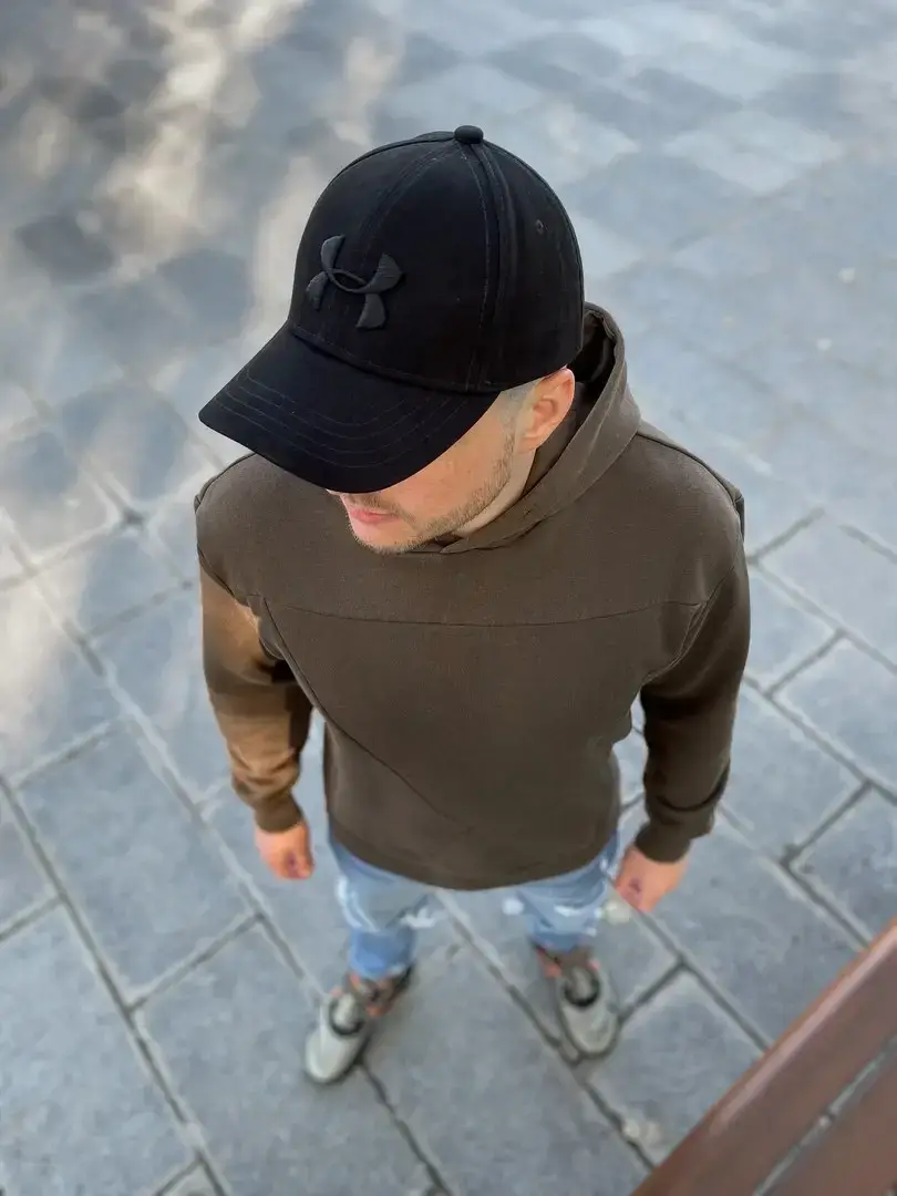 

Кепка Underarmour Черная Мужская Осенне-Весенняя Стильные Кепки, Черный