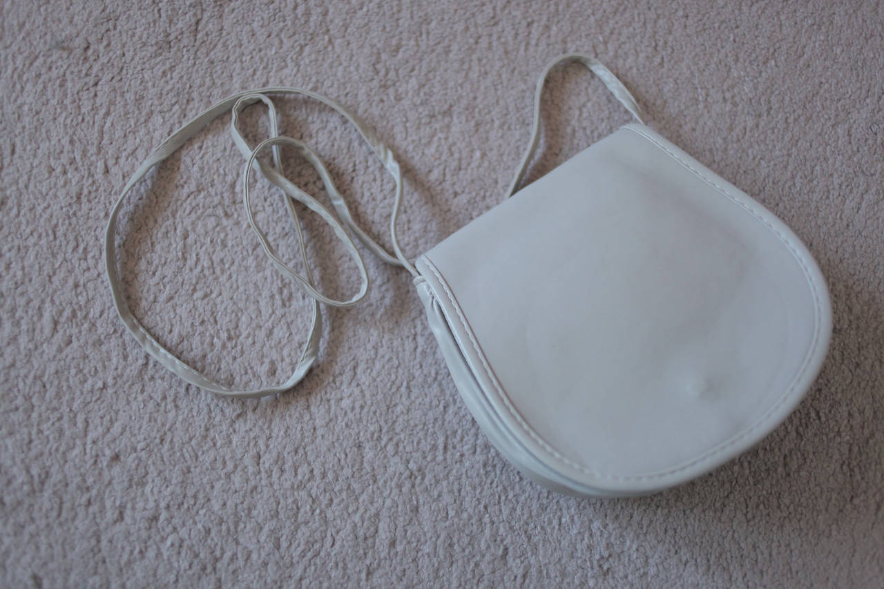 

Женская сумочка на плечо Италия светло серая клатч, Светло-серый