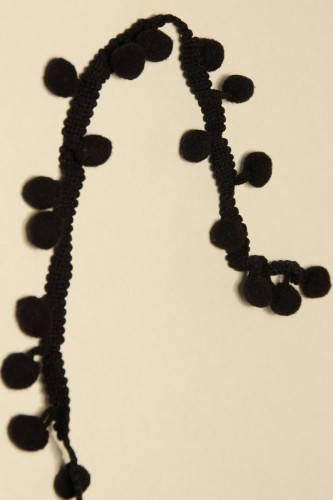 

Тесьма с помпонами