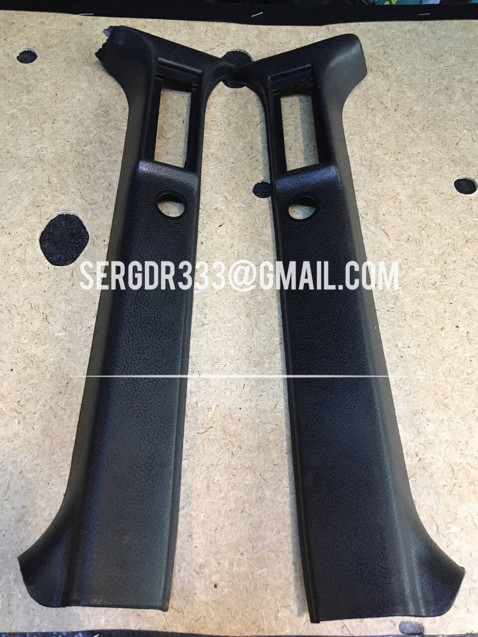 

Облицовка центральной стойки ВАЗ 21213 верхняя