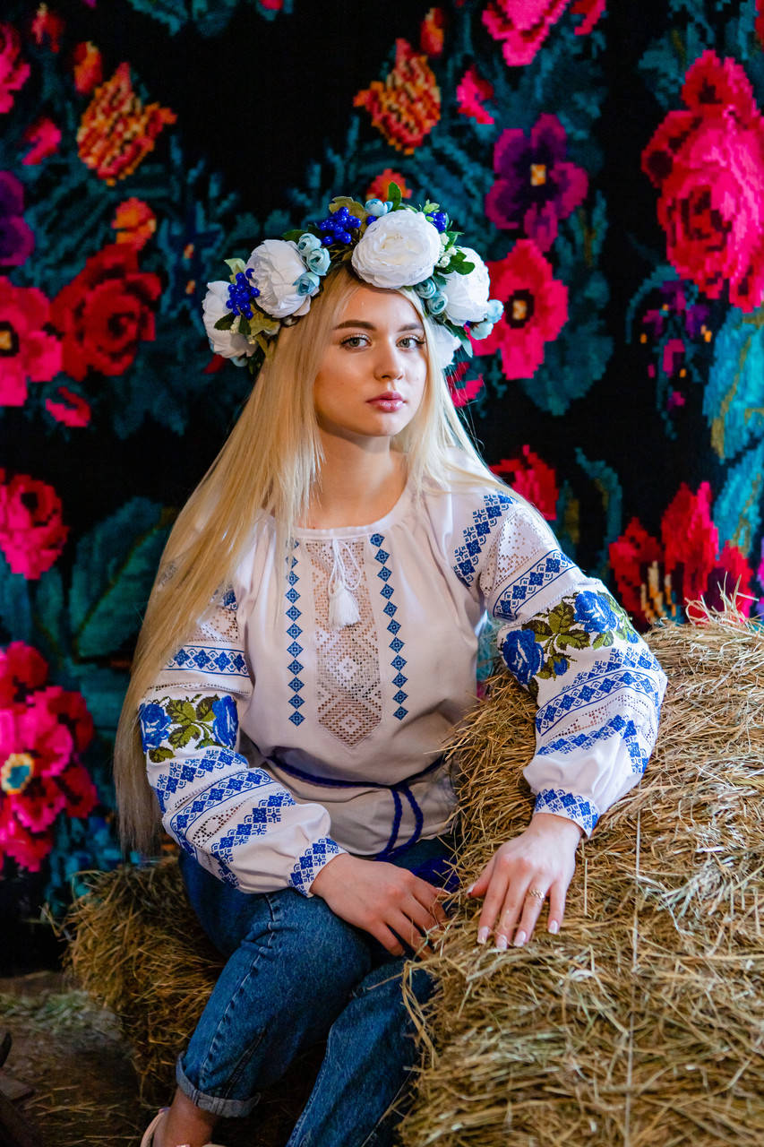 

Вишиванка жіноча Ранкова Роса блакитна