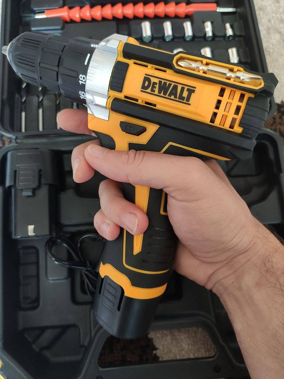 

Шуруповерт DeWALT DCD680 12v / аккумуляторная дрель шуруповерт Деволт 12в