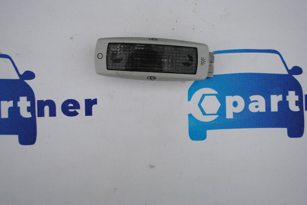 

Плафон Volkswagen Passat B5+ Фольсксваген Б5 б/у оригинал