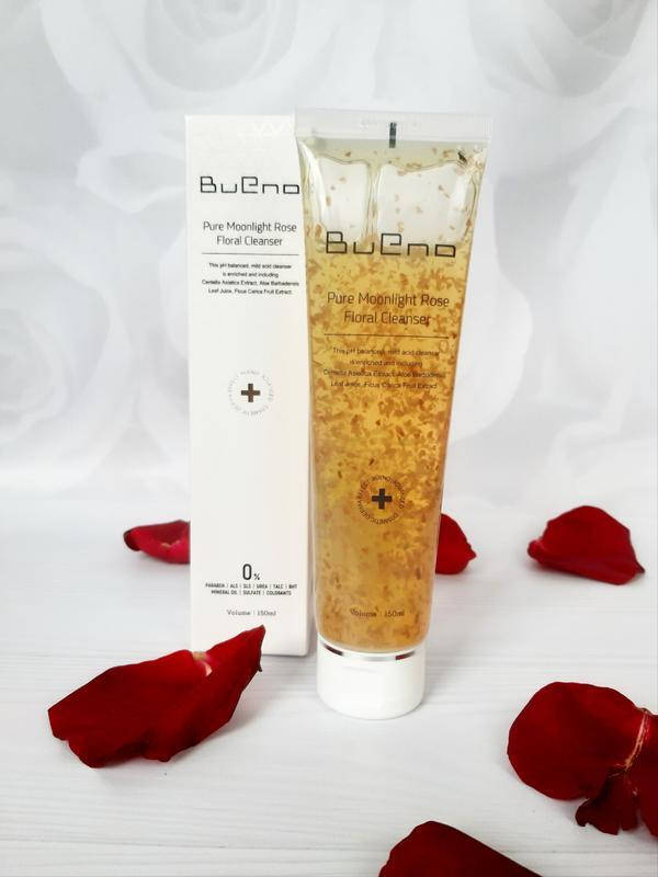 

Гель для умывания с лепестками роз Bueno Pure Moonlight Rose Floral Cleanser, 150 мл