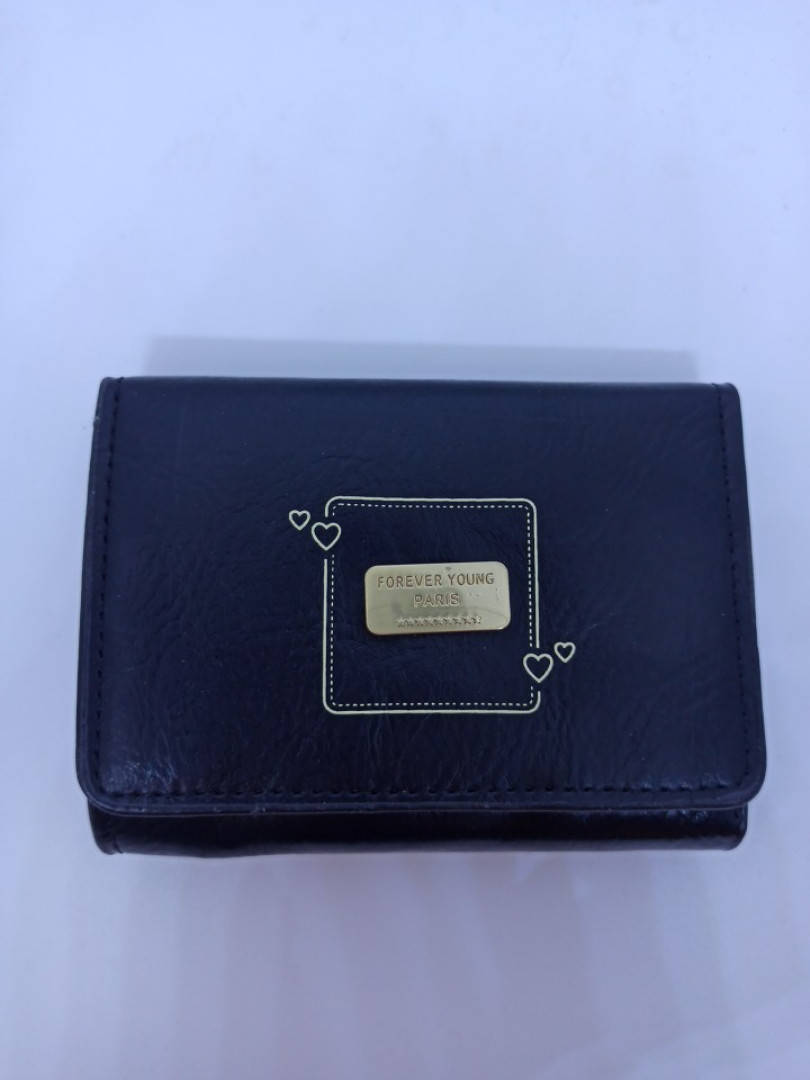 

Жіночий гаманець чорний, Черный