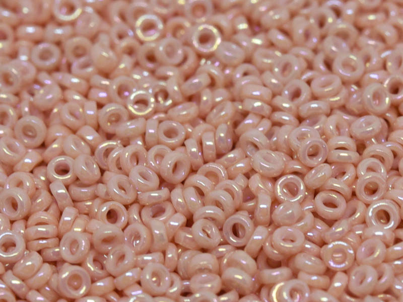 

Spacer Beads MIYUKI 2,2 х 1 мм SPR 0596 Opaque Salmon Luster
