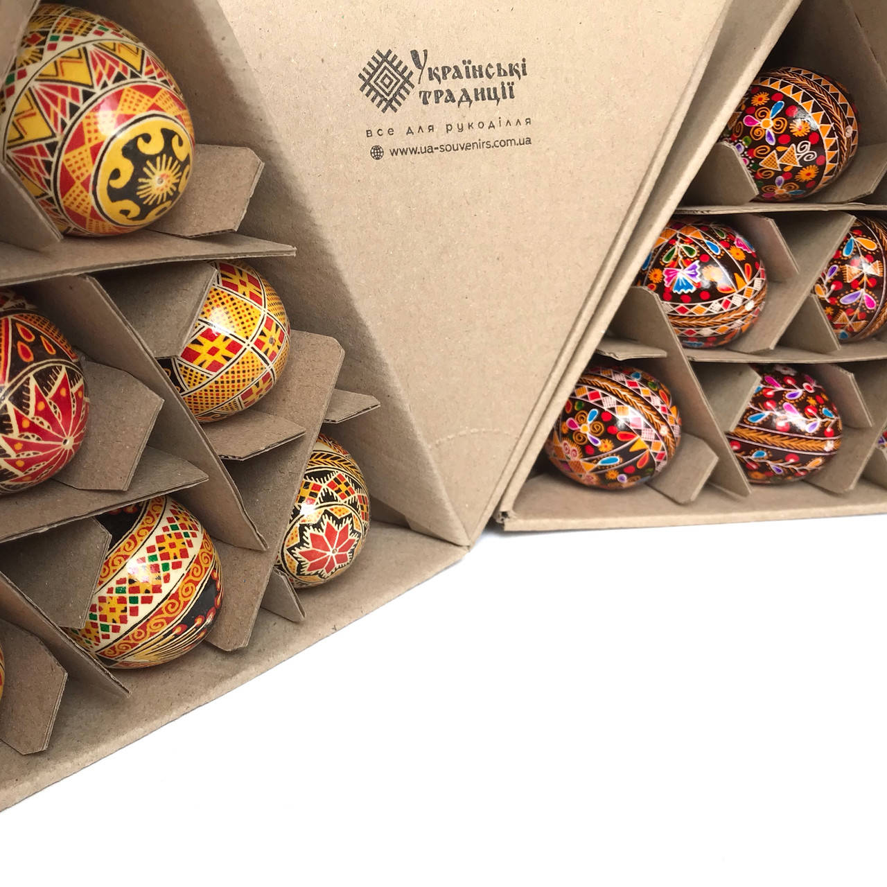 

Коробка для 6 писанок.