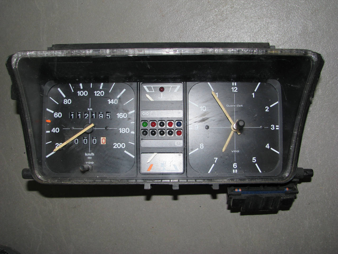 

Б/у панель приборов Volkswagen Polo II, 867919033BA, 155919059B