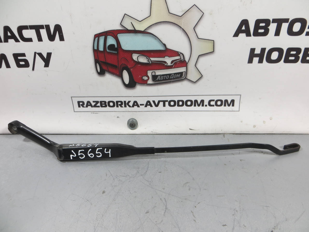 

Рычаг стеклоочистителя левый (дворник) Opel Vectra B (1995-2003) ОЕ: 6272453