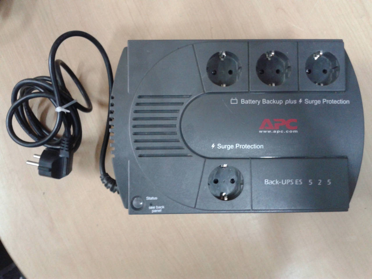 

ИБП APC Back-UPS ES 525VA новая батарея, гарантия 1год