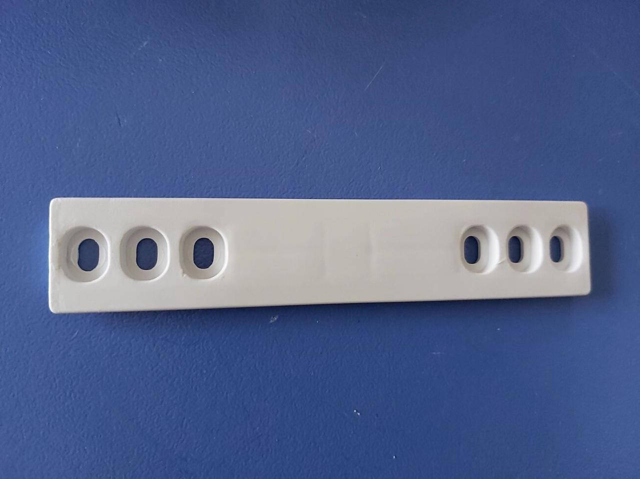 

Крепление для холодильника Beko CBI7702 - 4230850100