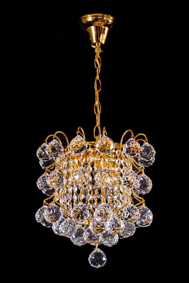 

Хрустальная люстра-подвес