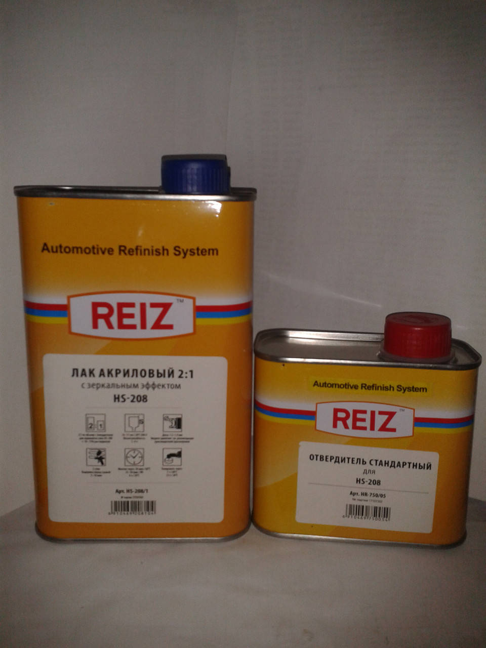 

Лак 2К HS REIZ c зеркальным эффектом 1л +0,5л отверд. (комплект)