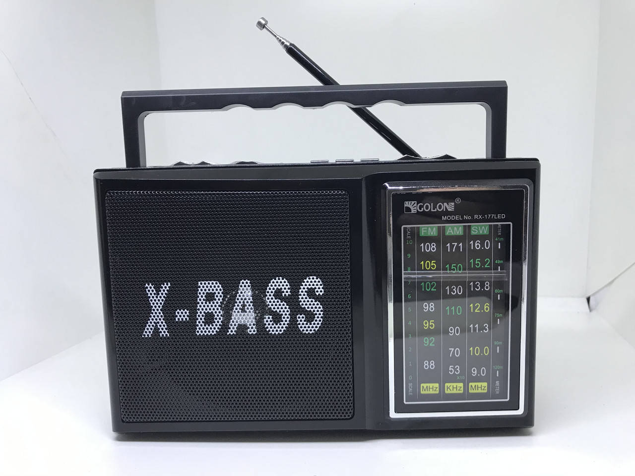 

Радиоприёмник Golon RX 166 LED фонарик, USB, аккумулятор, FM - радио