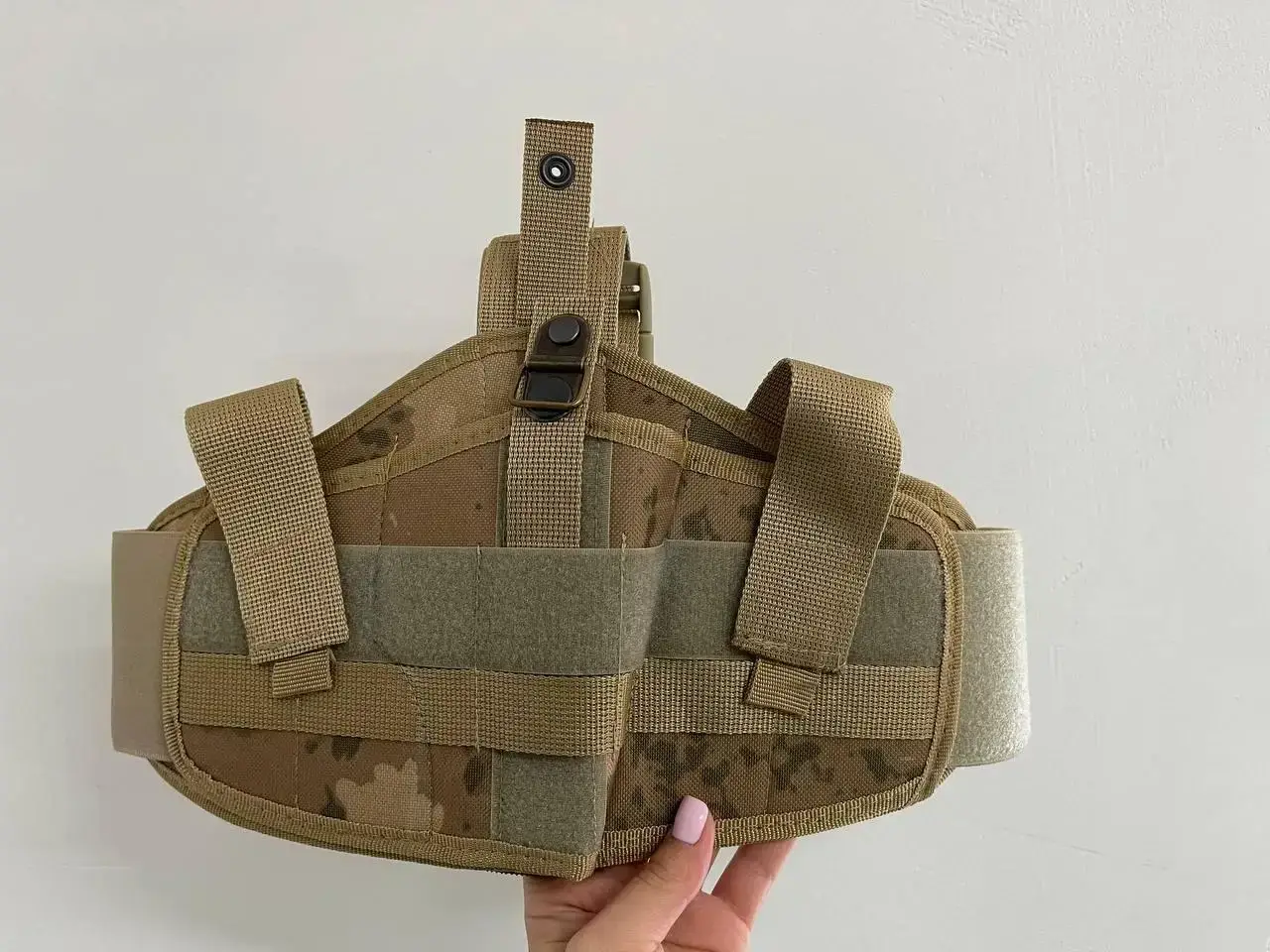 

Кобура набедренная с липучками Camo, Песочный