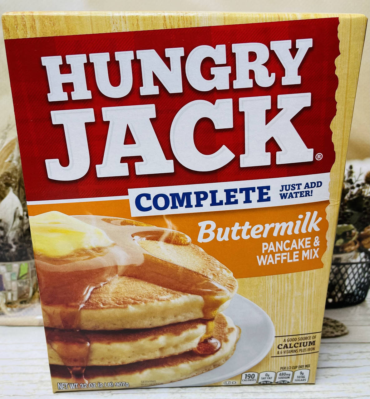 

Суміш для панкейків та вафель Hungry Jack Pancake and Waffle Mix