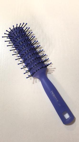 

Расческа голубая Termax 3115