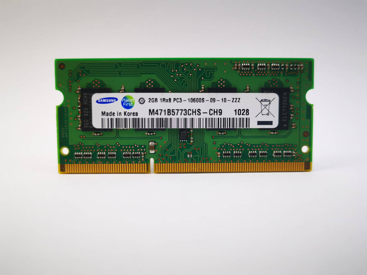 

Оперативная память для ноутбука SODIMM Samsung DDR3 2Gb 1333MHz PC3-10600S (M471B5773CHS-CH9) Б/У
