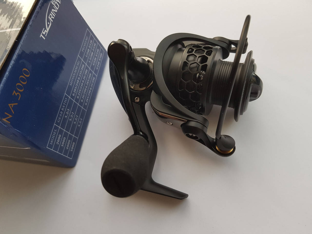 

Безынерционная катушка Tsurinoya NA, Черный