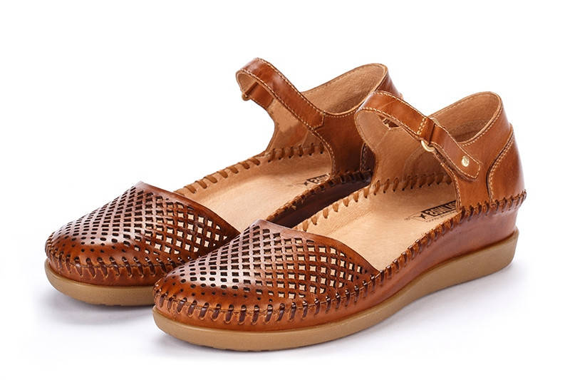 

Босоножки женские Pikolinos W8K-1561 Brandy 40