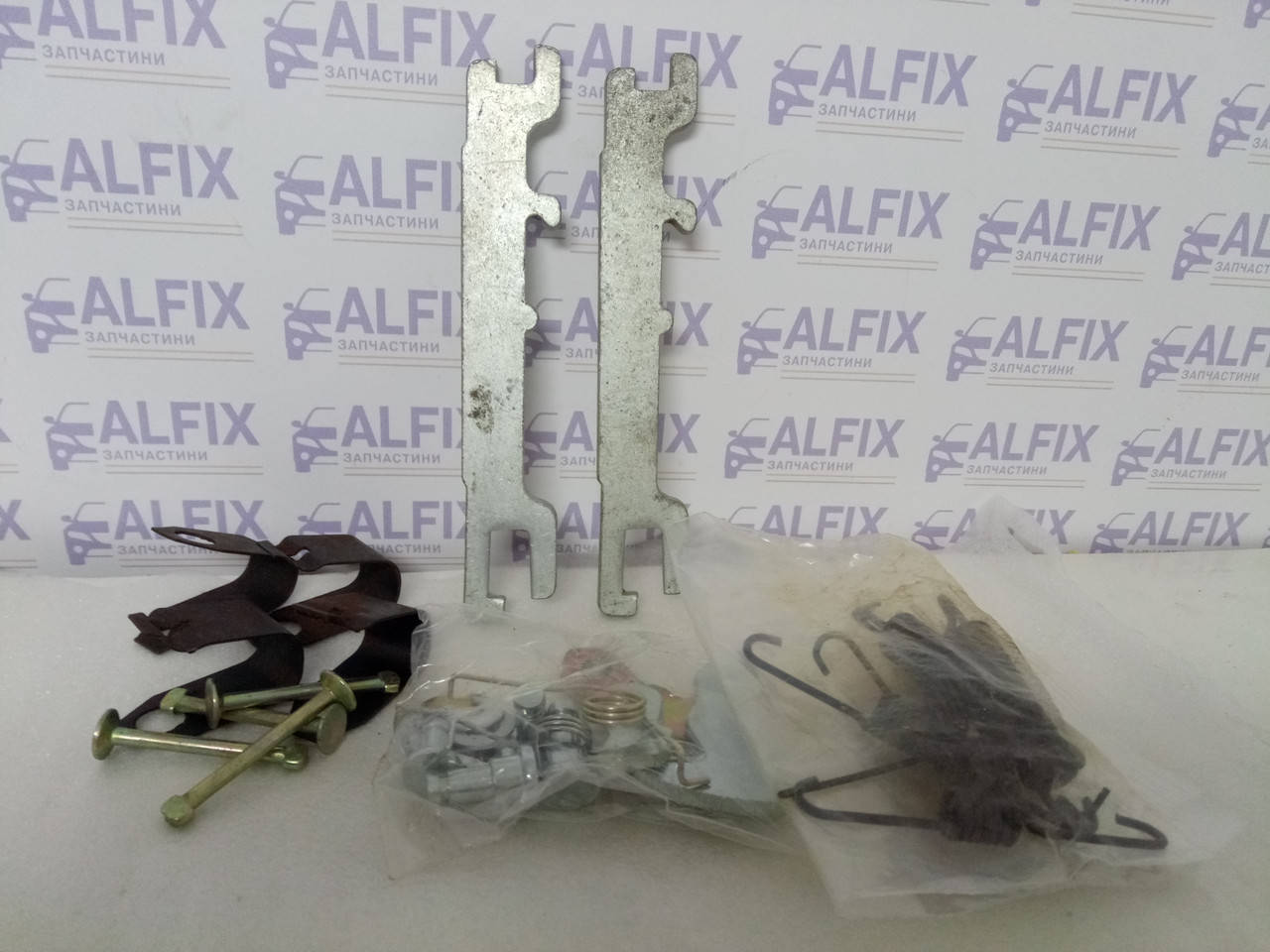 

Ремкомплект заднего барабана CK на 2 колеса полный (левый+правый) 10140050180