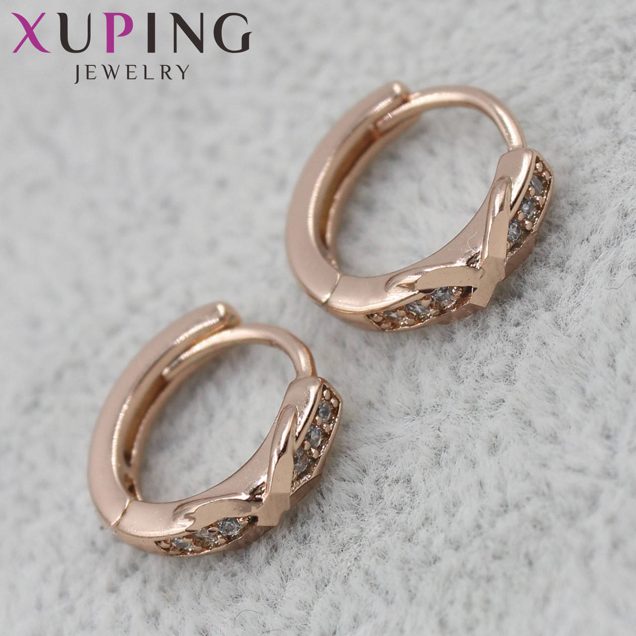 

Серьги женские золотистого цвета Xuping Jewelry застежка-кольцо со стразами 18K