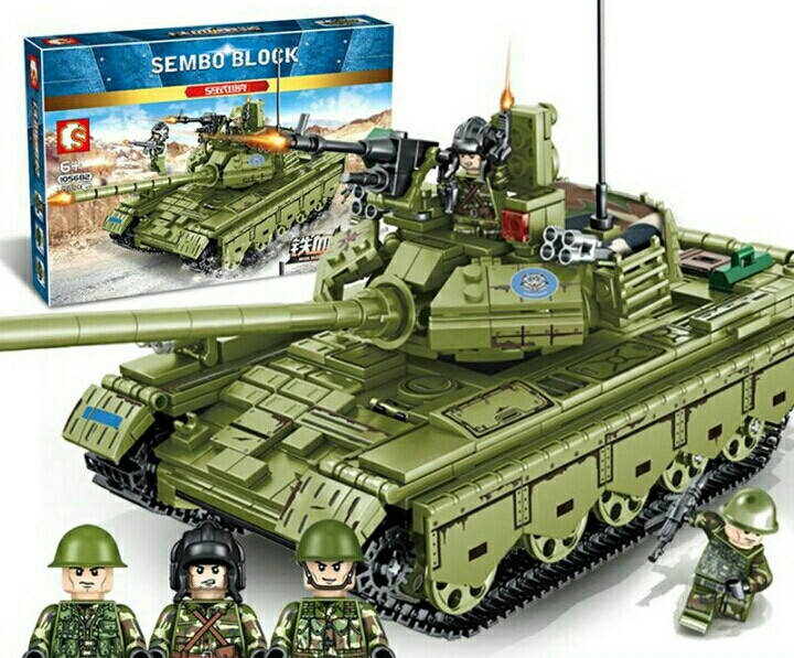 

КОНСТРУКТОР 105682, 812 ДЕТАЛЕЙ, В КОРОБКЕ