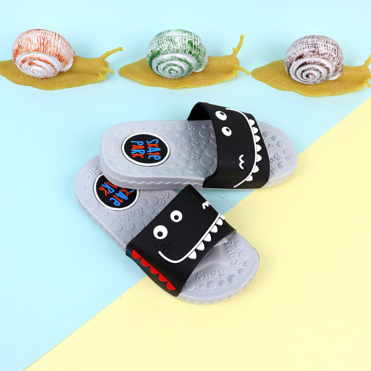 

Шлепки для детей Зубастики пляжная обувь тм GIOLAN размер 31,32 32, Серый