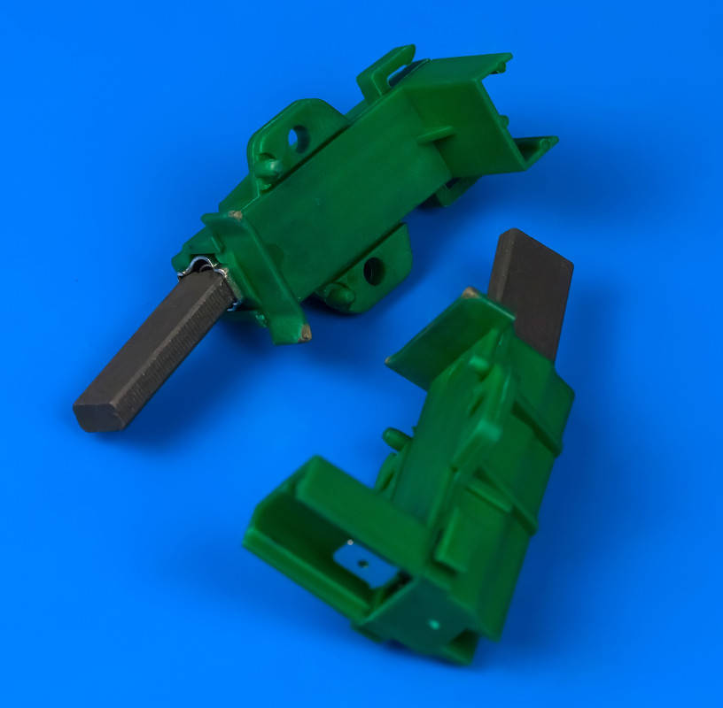 

Щетки угольные 5*12,5*39 с щеткодержателем для стиральной машины Beko 371202407