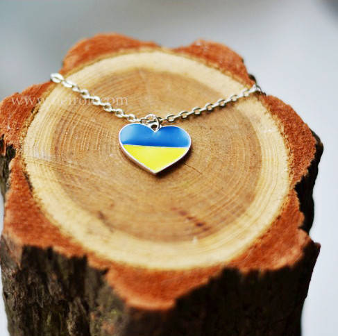 

Кулон (подвеска) "Сердце Украины". Цвет Серебро