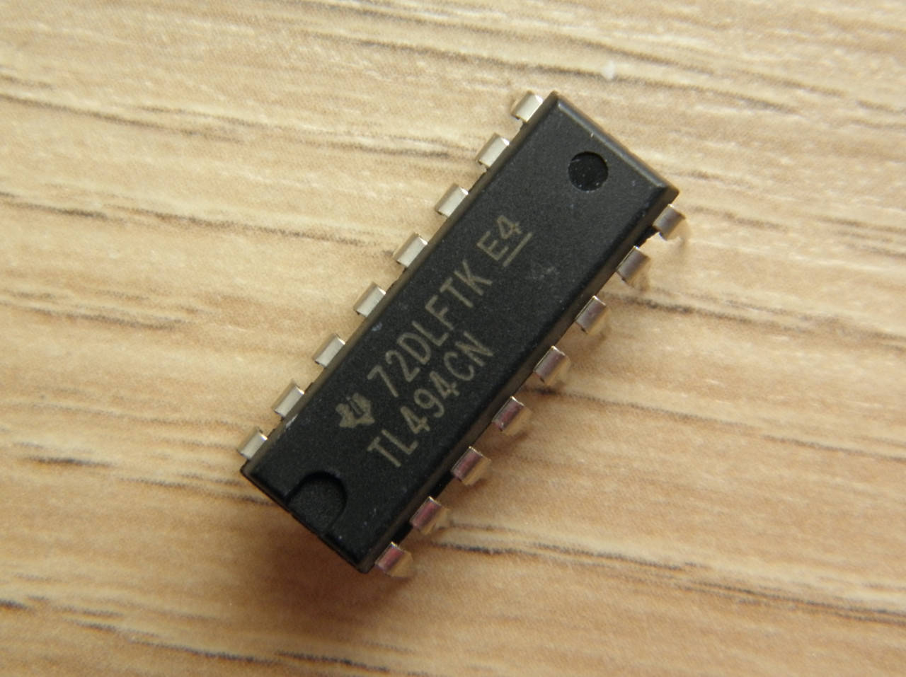 

Микросхема TL494CN TL494N TL494