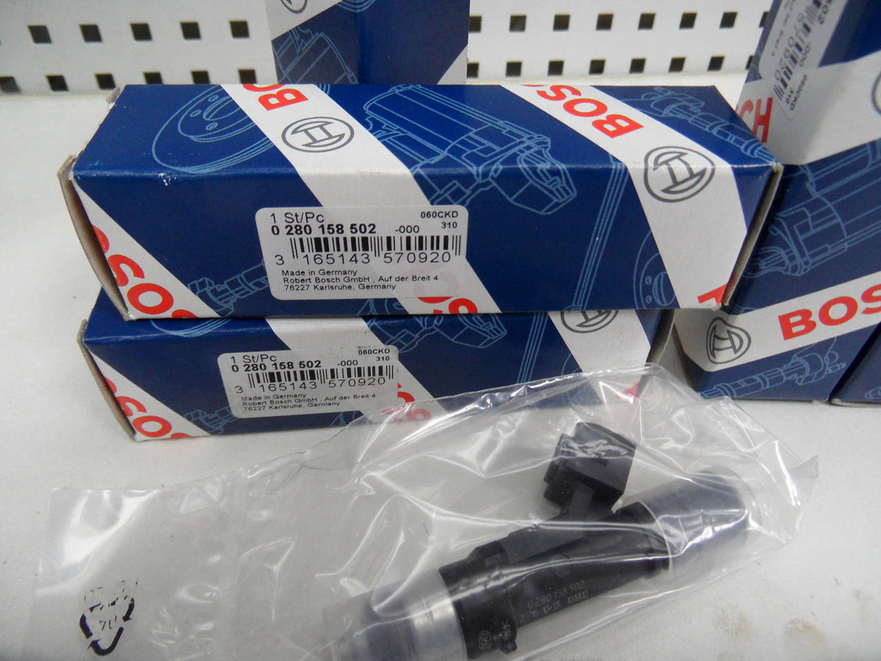 

Форсунка бензиновая Bosch ВАЗ 0280158502, 0 280 158 502,