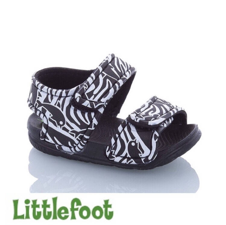 

Аквашузы 24, Черный