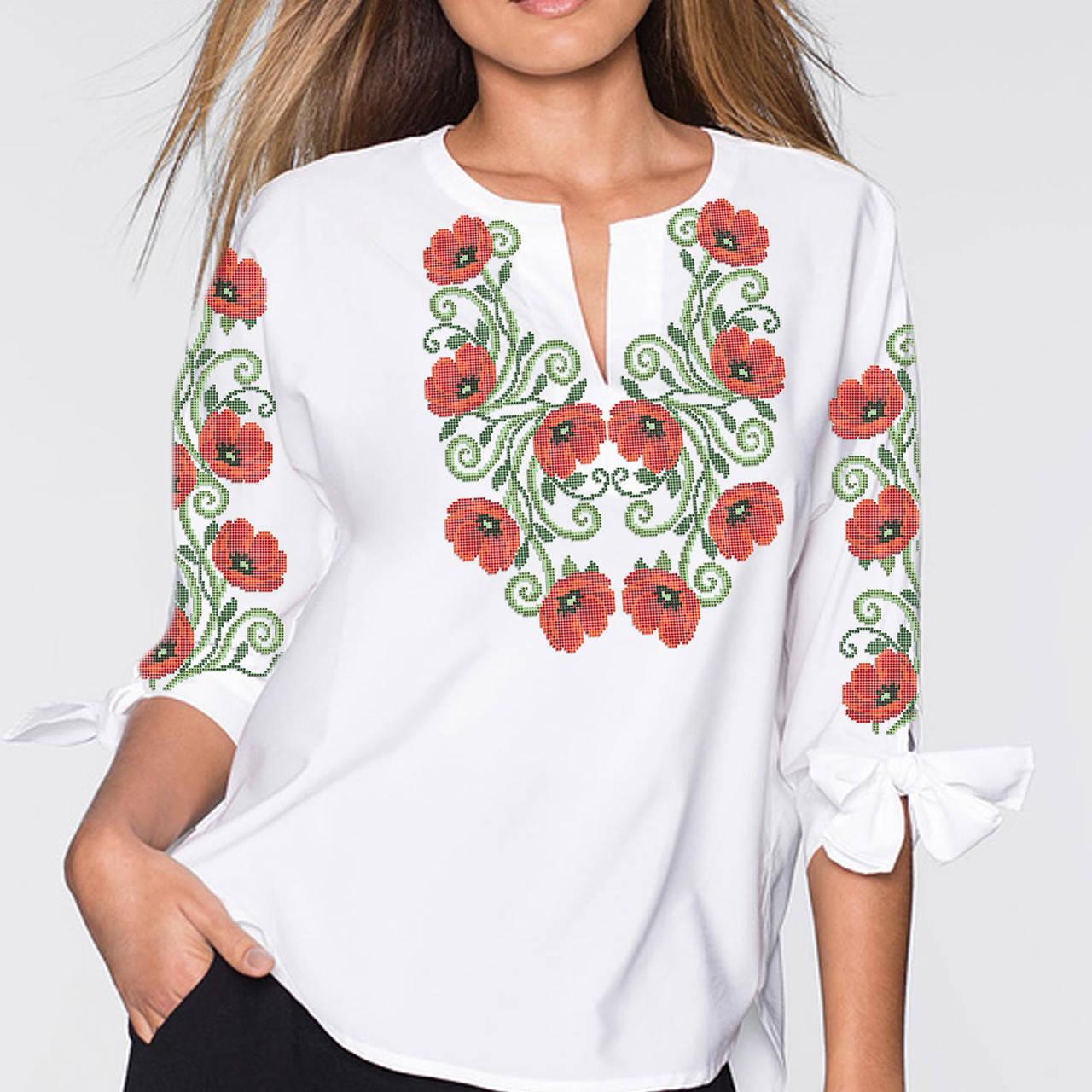 

Заготовка вышиванки женской сорочки / блузы для вышивки бисером «Маки 122»