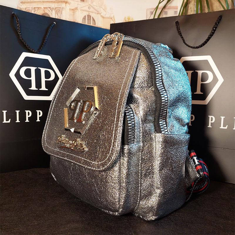 

Рюкзак женский брендовый городской в стиле Philipp Plein ( Филипп Плейн ) кл. люкс серебро 155556, Серебристый