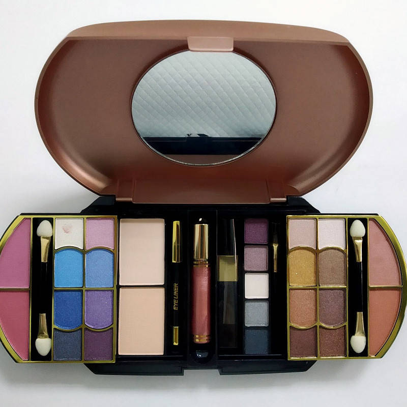 

Набор декоративной косметики для макияжа Ruby Rose HB-2526 Brown 1 Brown 2