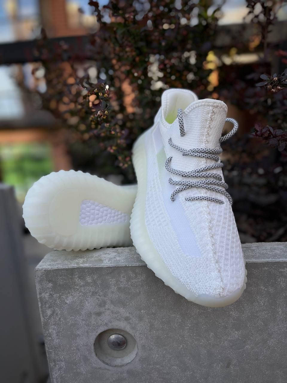 

Мужские кроссовки Изики,Yeezy Boost, унисекс кроссовки, мужские кроссовки, Белый