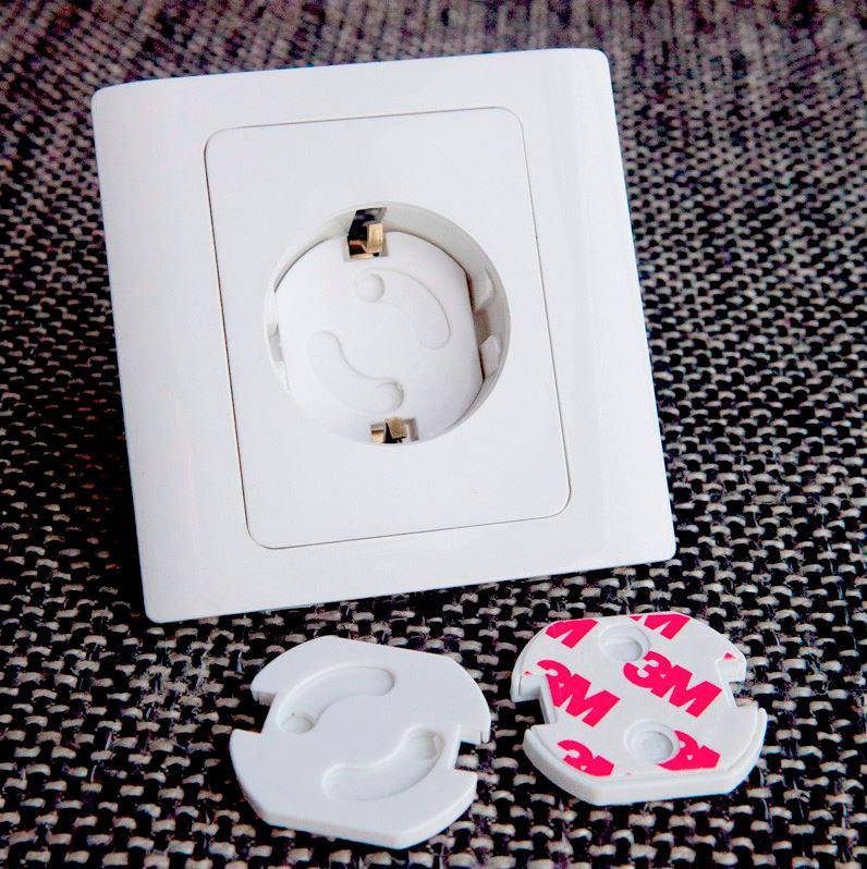 

Заглушка на розетку для защиты детей от электричества, Белый