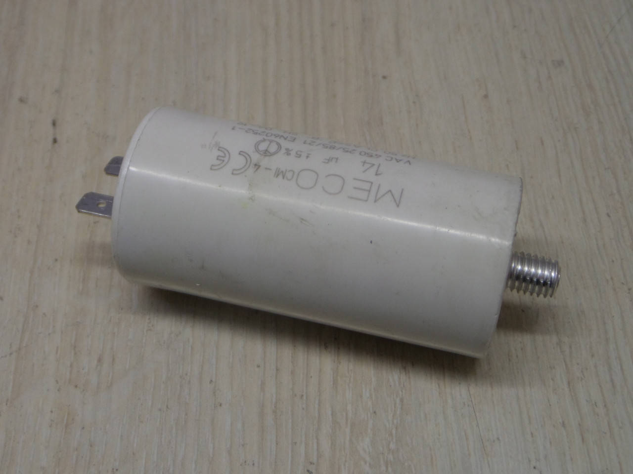 

Конденсатор для газонокосилки Agrimotor FM 33