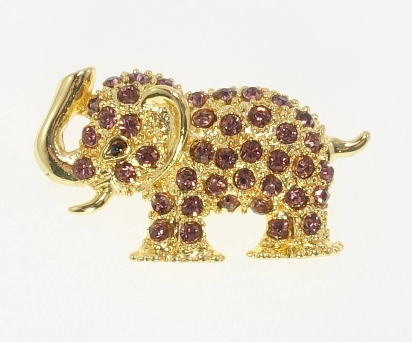 

Брошь "Слон с бордовыми стразами"