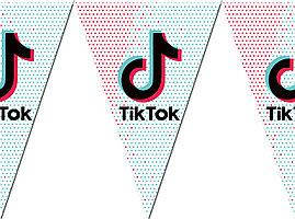 

Флажки гирлянды " Тик Ток"