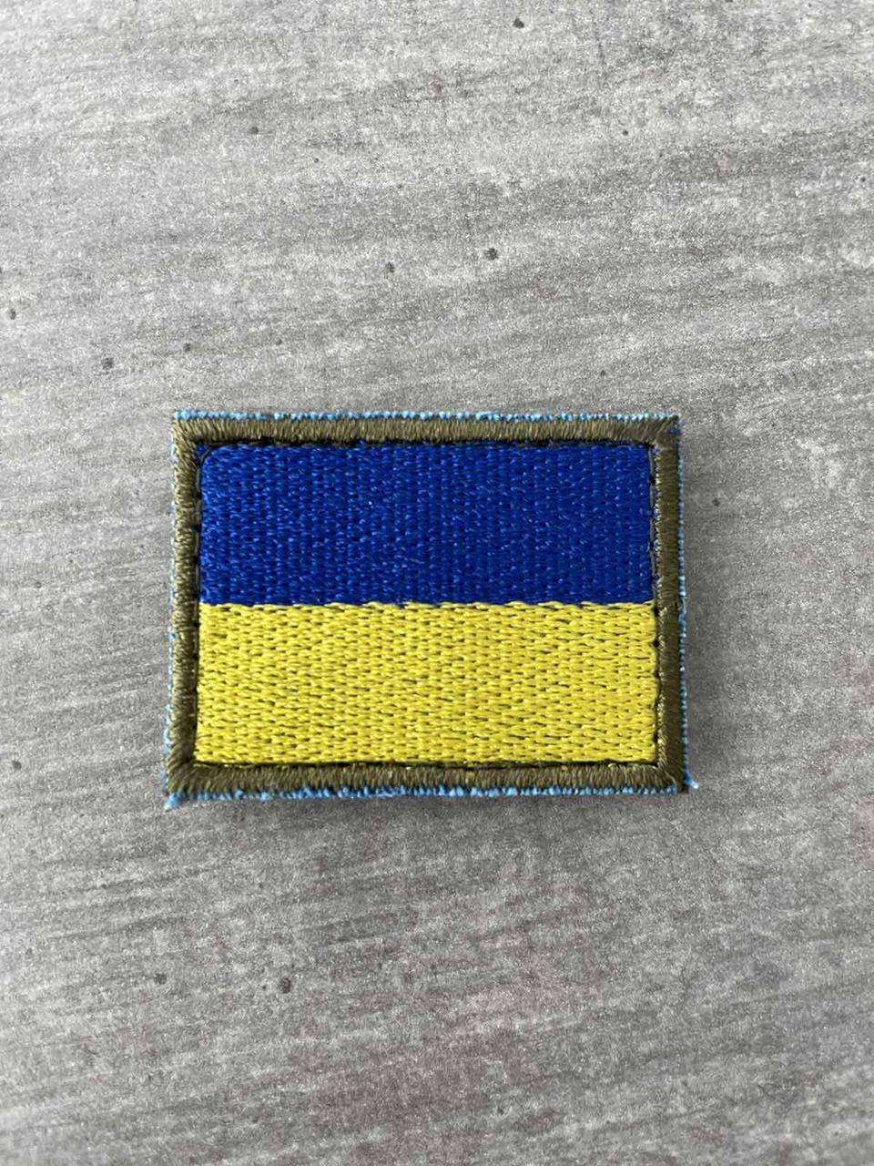 

Шеврон нашивка на липучке флаг Украины