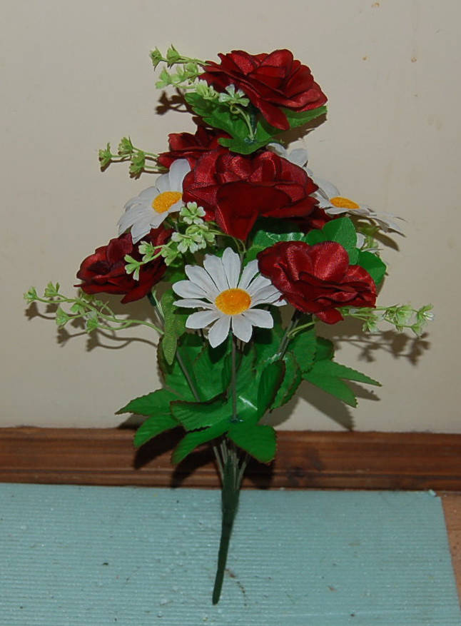 

М-402 Роза с ромашкой 12 голов 43х8 см